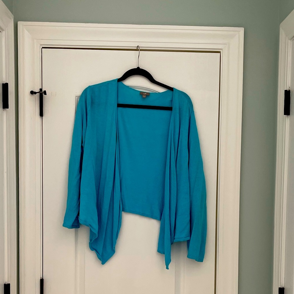 JJill short sweater open with no buttons